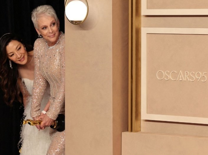 frikisimx's tweet photo. #Oscars https://t.co/pYZWZ4CPUh