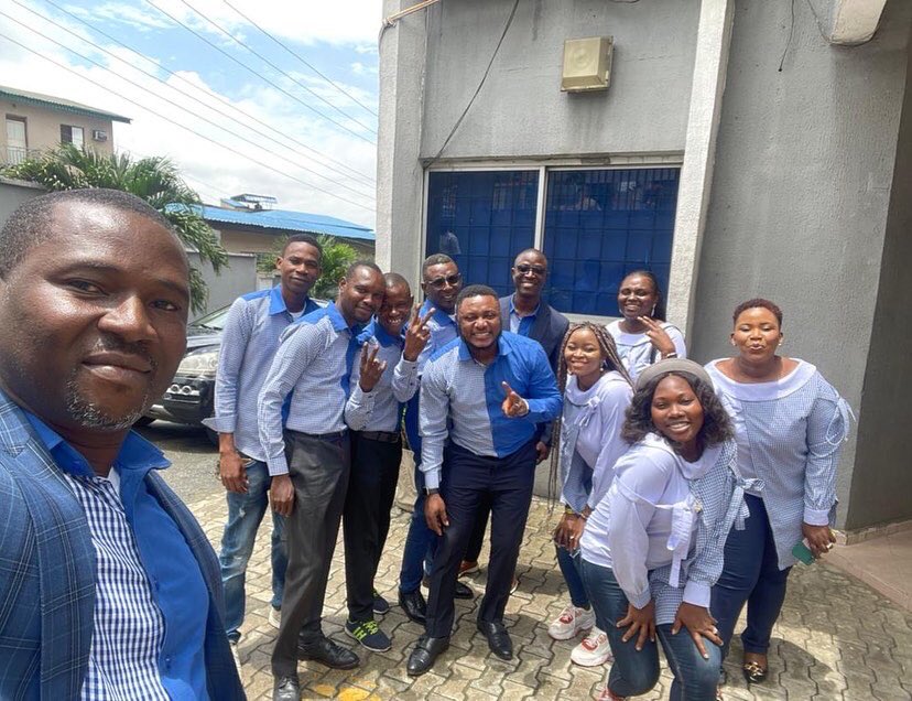 HODlive's tweet image. Behold our Face of the Week: the exceptional, unique and inimitable Media/Technical Department! 🥰❤️😍🎉🎉
.
.
.
.
.
.
.
.
#faceoftheweek #media #technicaldepartment #faceoftheweek #ushers #godspeople #hodlive #rccghodlive #churchofjesuschrist #childrenofgod #rccgworldwide