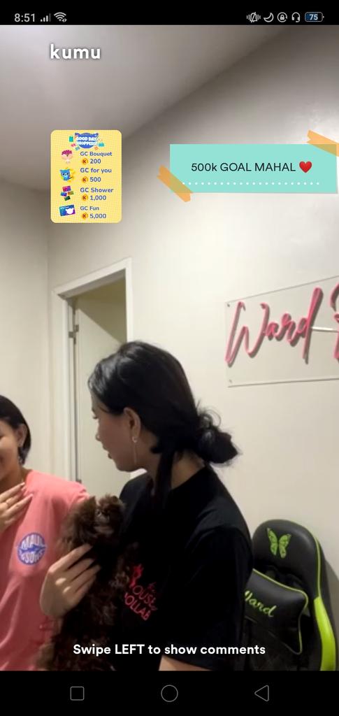 cutie_moshi's tweet photo. With my mom and dad again ❤️‍🔥🐶
@WardReinalyn @francchezka https://t.co/Ib56m6KtwY