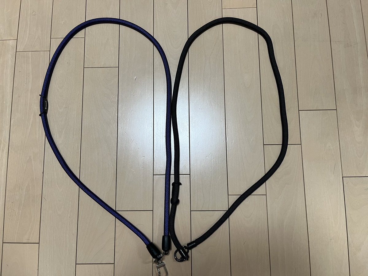 emi06201979's tweet photo. 最近ヨセミテストラップという、流行ってる携帯ストラップ買った🤩そして、それとよく似た別のとこのストラップも買った😆
色々な色のストラップ買いそうな気がする、、、 https://t.co/N08W2FOv8A