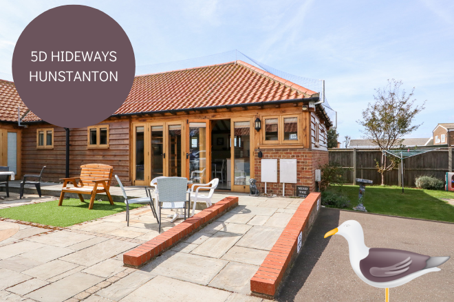 BestEscapes's tweet image. If you're looking to escape to Norfolk this Easter, say hello to 5d Hideways. Located in the well-liked town of Hunstanton, 5d Hideways is a charming holiday home perfect for couples and families who want to explore Norfolk.

loom.ly/vK1rqDo