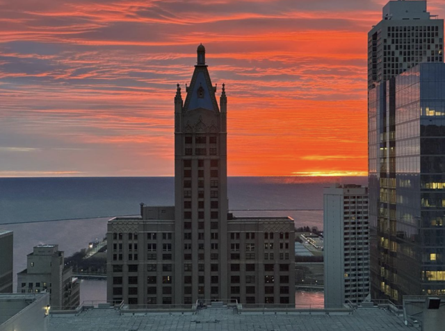 chiarchitecture's tweet photo. Here's a beautiful way to start off your Monday!

📸 : rsalas77

#Chicago #architecture #design #Chicagosunrise #sunrise #photographer #Chicagophotographer #Chicagophoto #skyline #ChicagoSkyline #BeautifulCity #BeautifulChicago #Sunrisephoto https://t.co/SoIzKUuOMs