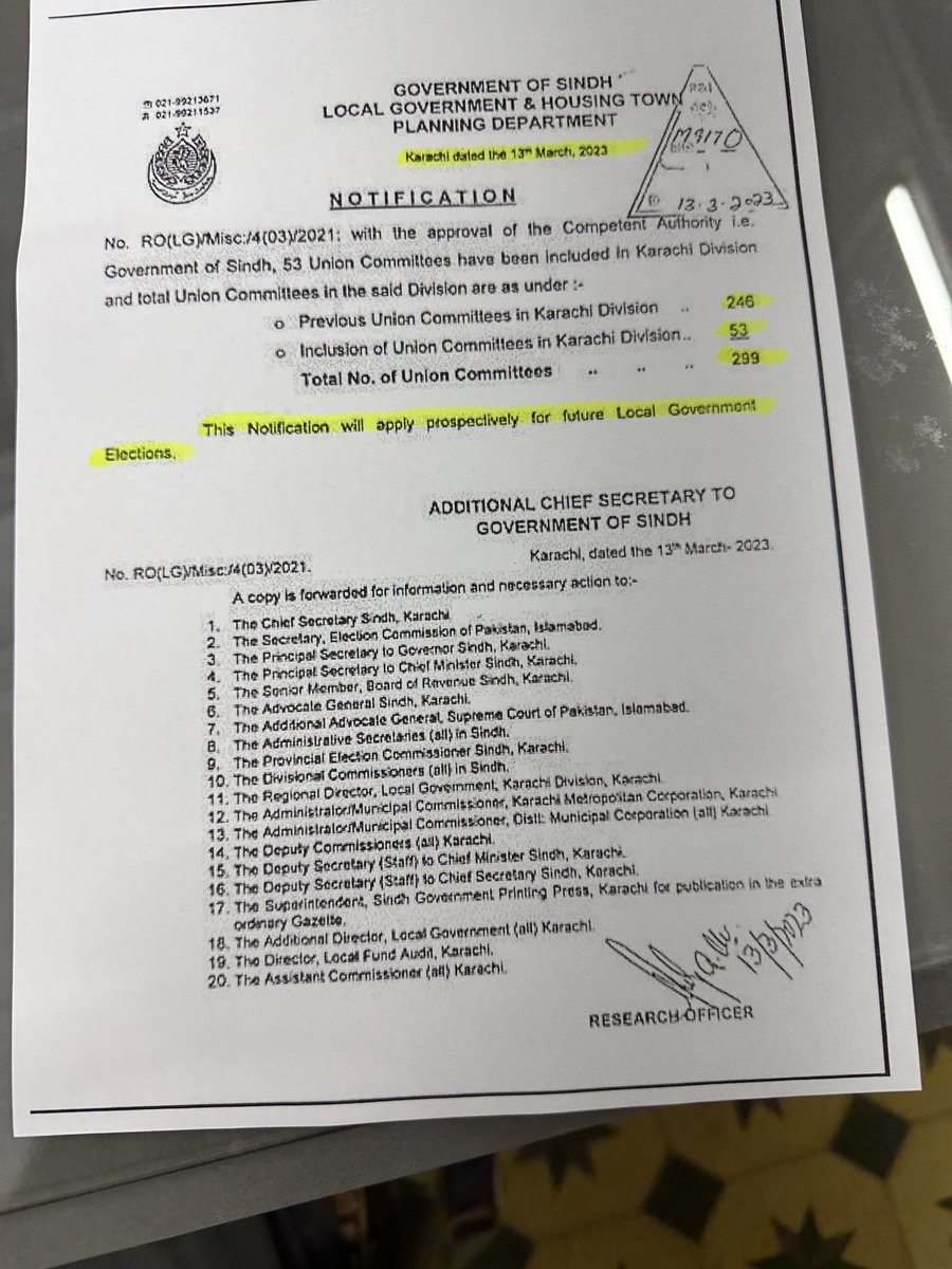 NaeemRehmanEngr's tweet photo. پی پی نے ایم کیو ایم کو فیس سیونگ دینے کے لیے 53 یوسیز میں اضافے کا نوٹیفیکیشن نکالا ہے جس میں تحریر ہے کہ آئندہ الیکشن کے لیے ہے۔ کراچی والوں کو دونوں مل کر بےوقوف نہ بنائیں۔ نئی مردم شماری کے بعد تو قومی، صوبائی، بلدیاتی سبھی حلقے اور ان کی تعداد از سر نو متعین کی جائے گی https://t.co/2qoBbwqyZR