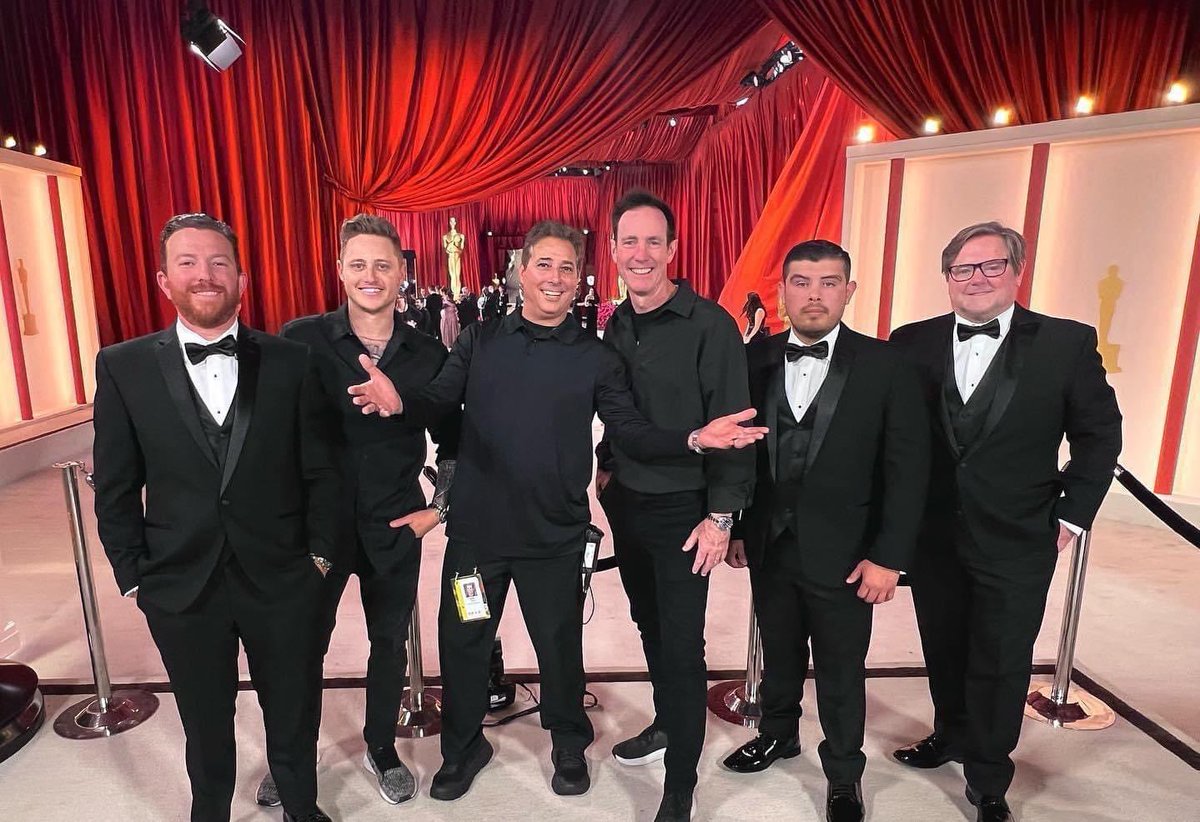 .<a href="/TheAcademy/">The Academy</a> #OSCAR #Oscar2023  So much talk about Inclusion but none behind your cameras… Presenting your Pre-Show Steadicam Crew