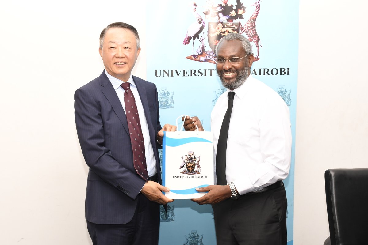 uonadvancement's tweet photo. A delegation from @UNESCO_ICHEI led by the Director Prof Li Ming paid a courtesy call to the Vice Chancellor Prof Stephen Kiama. The highlight was the training of teachers on Digital Transformation through IIOE-Kenya National Centre. @uonbi https://t.co/K0f6kQKeqN