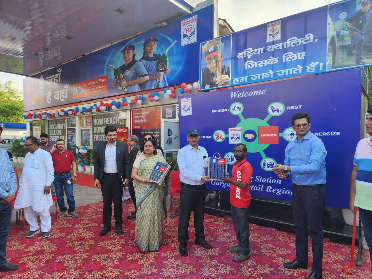 Launch  of 1st Zomato Rider's Hub at SS FS, Gurgaon.Event was inaugrated  by GM-ARB &amp; DGM-GRRO in presence of Zomato senior officials. 
Riders can rest,use free wifi,TV ,purified water &amp; get a welcome kit on 1st trxn on HP Pay app.<a href="/Rg03Goel/">Rajeev Goel</a> <a href="/hpcl_retail/">Mera HP Pump</a> <a href="/vkpatel_270/">Vijay Kumar Patel</a> <a href="/zomato/">zomato</a>