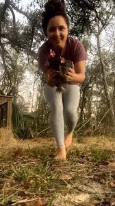 WittyLilGal's tweet photo. “Let’s just stay a little while longer, please!”

                   ✧༺♥༻∞
                Cheyenne Luna
 
❀ Daughter of Alistair and Mrs Luna
❀ Vamp/Werewolf
❀ Hunting and Fishing
❀ Singing and Dancing
❀ Ship w/chem (#Bi)
   #TwilightRp #AU
     #TwilightOC https://t.co/8eZHFcRcr1
