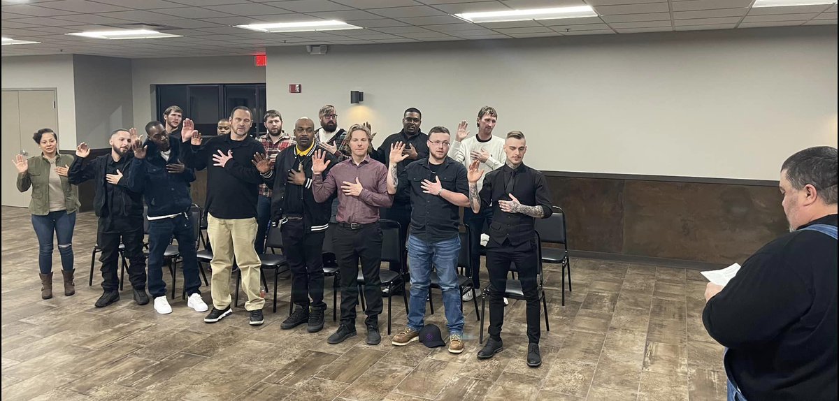 374Local's tweet image. Another great set of new Journeymen. Congratulations Brothers and Sisters!