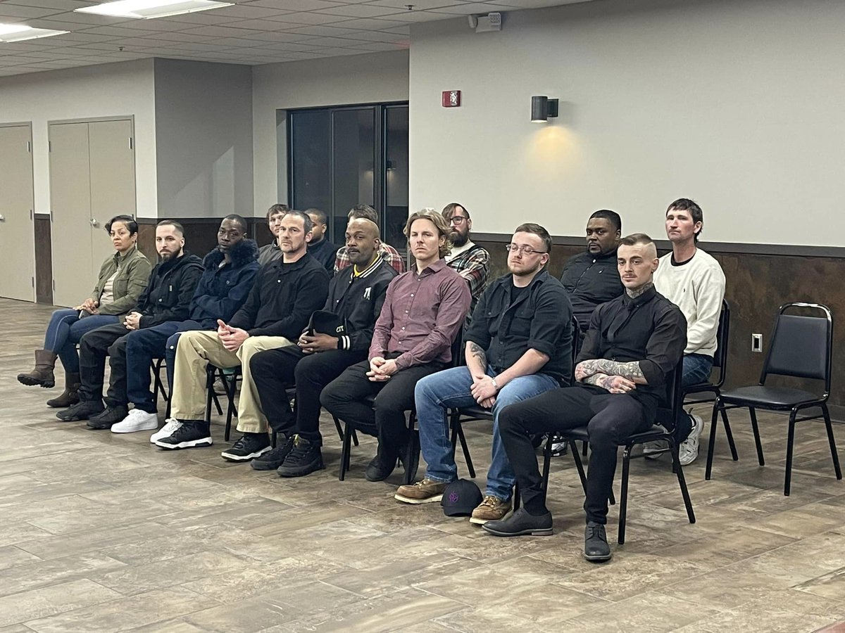 374Local's tweet image. Another great set of new Journeymen. Congratulations Brothers and Sisters!