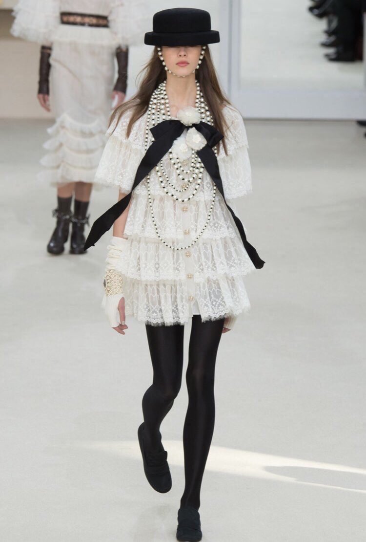 chanel fall rtw 2016