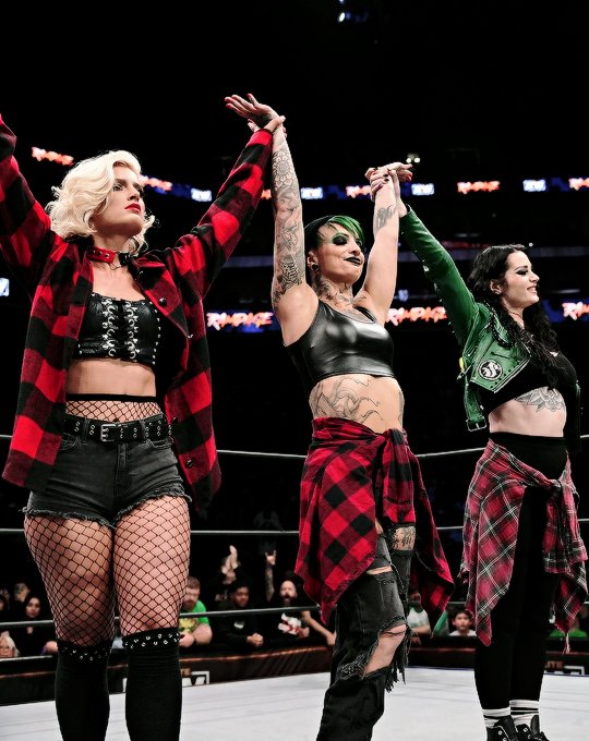 The Hottest Outcasts that are now looking to run the show!!

AEW is our house now, we are it's rulers! 

//AEW Rp
Parody Account
Not Ruby Soho
Not Saraya 
Not Toni Storm 

Like and Rt or else you'll be spray painted! 😈😈🖕😈😈