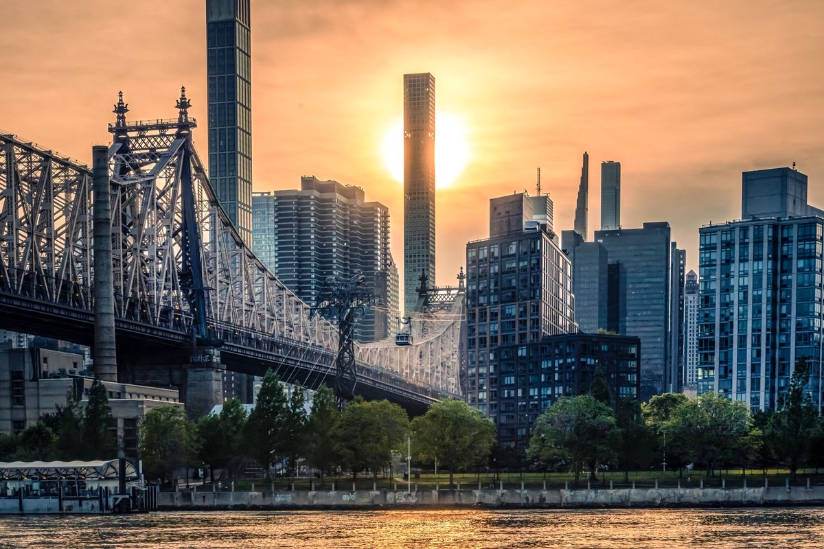 ☀️ sunset view from Queensboro 🌇