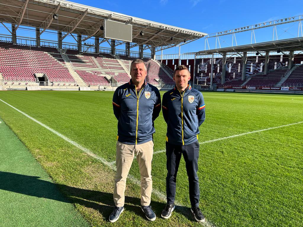vanpraets's tweet photo. Great week spent in Bucharest. Kicking off the Club Implementation Project with Steaua Bucuresti and @RapidFC1923. Looking forward to the next visit! https://t.co/ovQuL35lWG