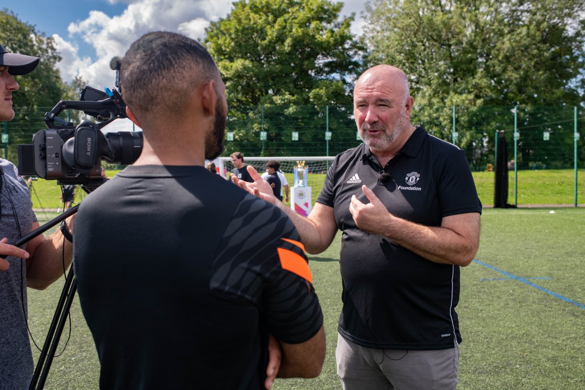 JohnShielsMU's tweet photo. It's been another incredible year for @MU_Foundation, having positively engaged 21,524 participants in the 2021/22 season β
Today, we celebrate the Foundation's 16th birthday, and look ahead to another exciting 12 months working with our inspiring young people π΄
#Foundation16 https://t.co/oqbEud9Ub8