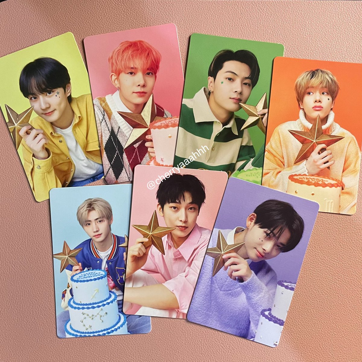 cherryaaahhh's tweet photo. Flex ko lang mga ot7 kasi wala ko magawa.. mag hi kayo.. 👋👋

Enhypen Jungwon Heeseung Jay Jake Sunghoon Sunoo Niki 1st Enniversary Enconnect Flowercup Birthday Garland Little Wishes Selca https://t.co/Pp0TXvNcOI