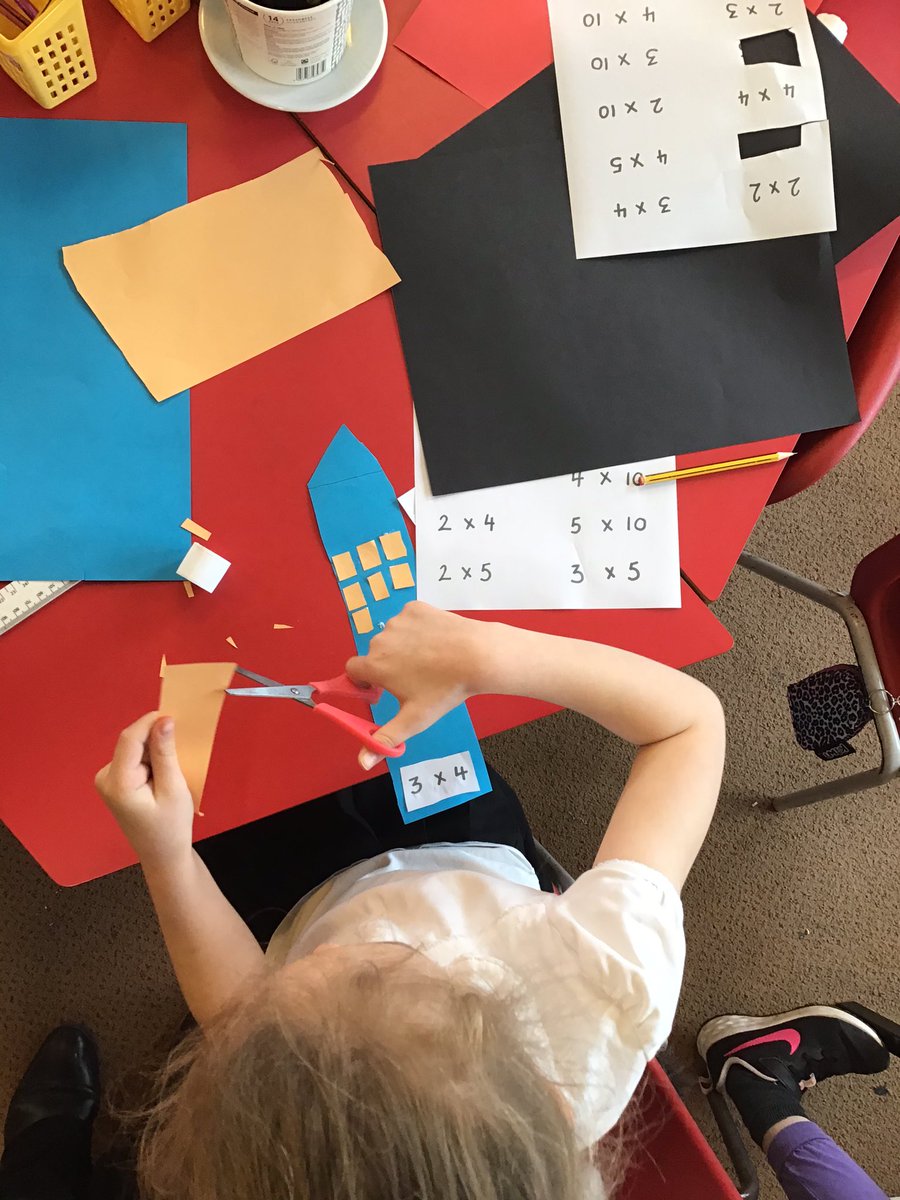 SPS_KS1's tweet photo. We made arrays houses! #spsmaths https://t.co/SSeTGWENj5