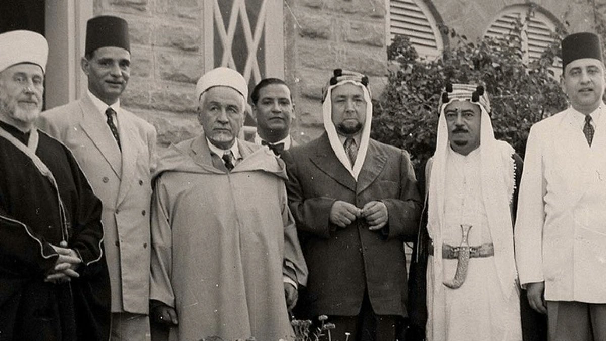 Setif_BBA's tweet photo. 🇩🇿 | Shaykh Fodil Al Wartilani (1900-1959), kabyle d'origine mrabitin des Bani Wartilan. 
Fervant panarabe, membre actif de l'association des oulémas musulmans algériens et éminent conseiller du roi du Yémen Yahya Mohamed Hamid Al Din. https://t.co/GVoHILsZDn