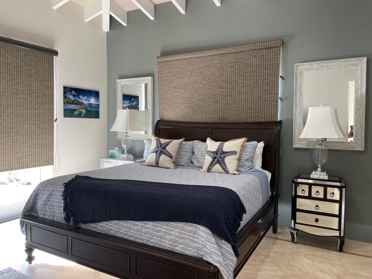 MysticalMermai's tweet photo. ‘’Welcome home” to the #MysticalMermaidVilla, close to #worldfamousbeaches, a consistently rated 5-star #property. There are 2-BR, 2-Baths, salt water pool and hot tub with mountain views. https://t.co/RL6boWJwQY https://t.co/JiRxyejTsd