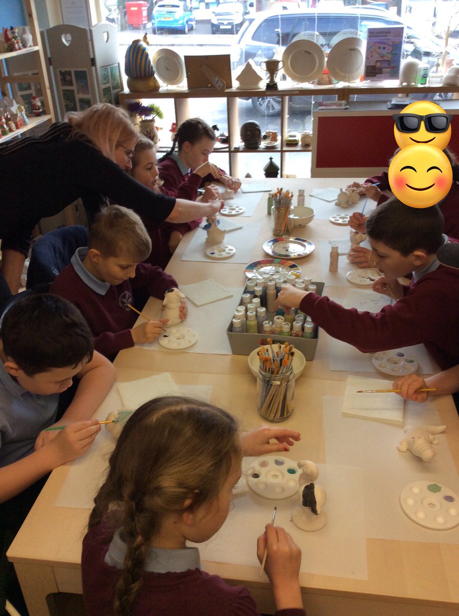 ks2_group's tweet photo. We’ve spent a wonderful morning at the Keepsake Workshop painting pottery.  We can’t wait to write our recounts about this trip. 
@StradbrokePri 
@TKWSheffield https://t.co/6bBgYjmFfu