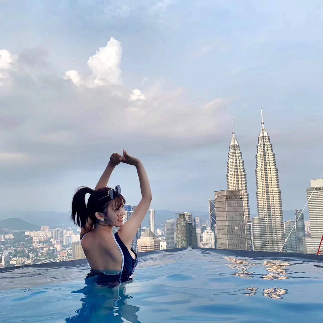 hgshsjdkf's tweet image. Swimming is really my biggest hobby