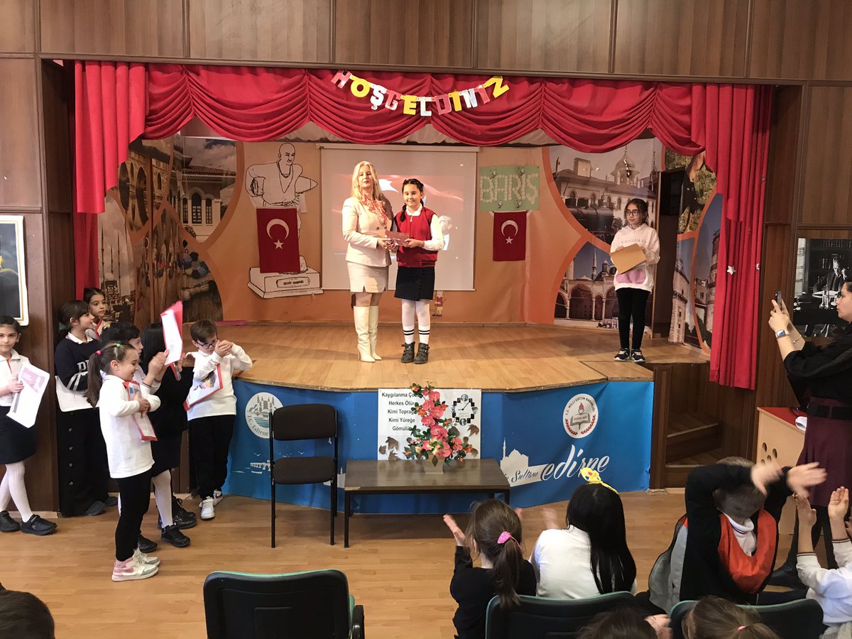 EdirneInonu's tweet photo. İstiklal Marşı'nın kabulünün 102. yıldönümünde Vatan Şairimiz Mehmet Akif ERSOY'u saygıyla anıyoruz. Sağlıkla, huzurla, güvenle... 
@Dr_Onderarpaci 
@Edirne_MEM https://t.co/NwI7ZjvdeR
