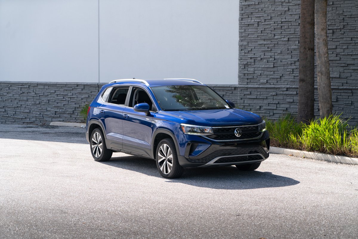 VWWPB's tweet image. Feel excited for your future after finding the most amazing vehicle at Schumacher Volkswagen of West Palm Beach! Shop in person or online this week! 

#schumacher #schumacherautogroup #vw #volkswagen #volkswagenwpb #volkswagenfan #palmbeach #carsales #carspot #carscene #carsofig