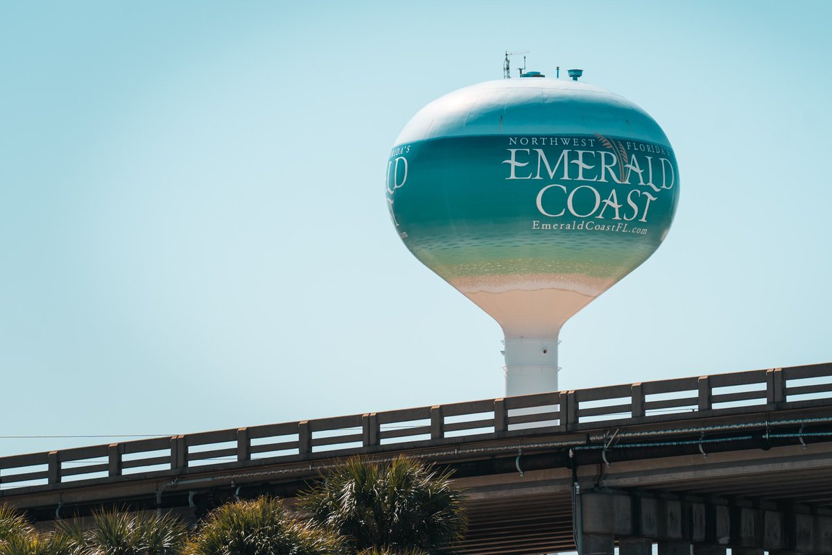 theBeachWeekend's tweet photo. You can call it 'Sugar Coast', 'Playground of the Gulf Coast', or heck, even 'Redneck Riviera'...we don't care - we know The Emerald Coast is a world-class destination for the most discerning of travelers and we are proud of our little corner of the world! #emeraldcoast #visitfl https://t.co/XiyHDdj51a