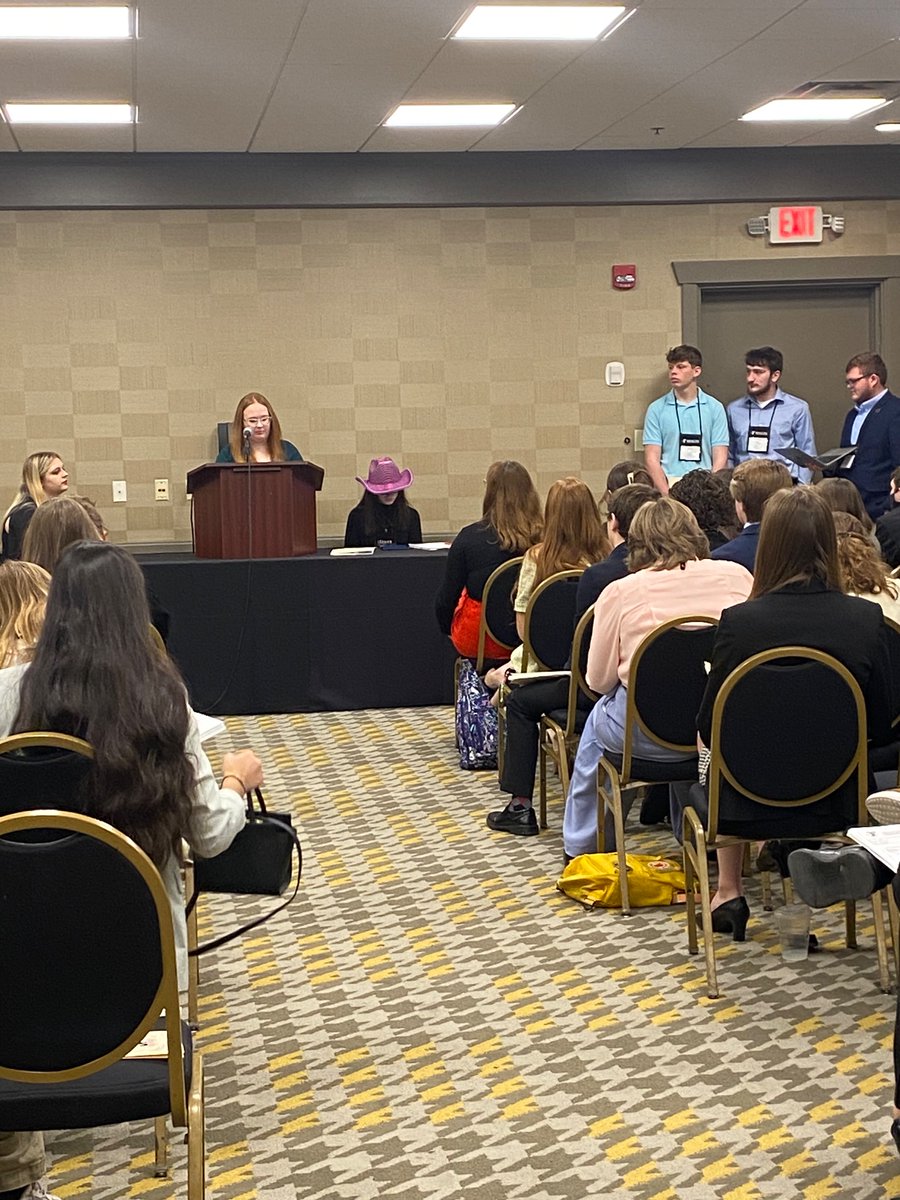 Switching my tag from a @TeachtoLead participant to a faculty advisor at @KYYMCA #KUNA2023. Proud of my students for presenting a resolution this year & all the hard work they have done to prepare. The learning & leading never stops!