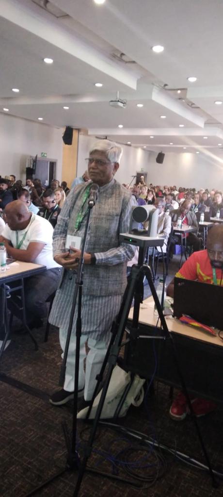 ShivaGopalMish1's tweet photo. General secretary AIRF shri S G Mishra addressing the inland Transport meeting at Johannesburg . 
@ITFglobalunion 
@ITF_DelhiOffice 
@RailMinIndia https://t.co/vD4UAolwD9