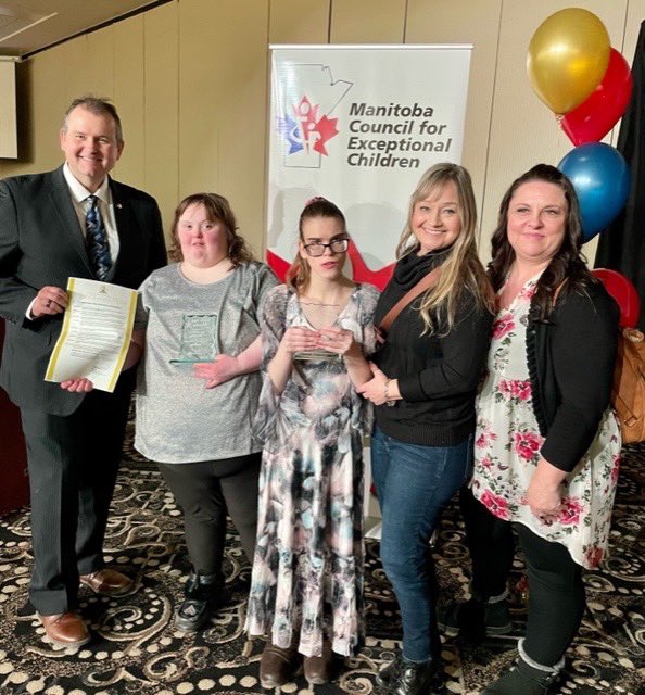 Congratulations to Hailey Lee and Danielle Briden who were both recently celebrated at the Yes I Can Awards! They had the opportunity to meet with the Minister of Education at the award ceremony and celebrate their achievements in the category of Transition.