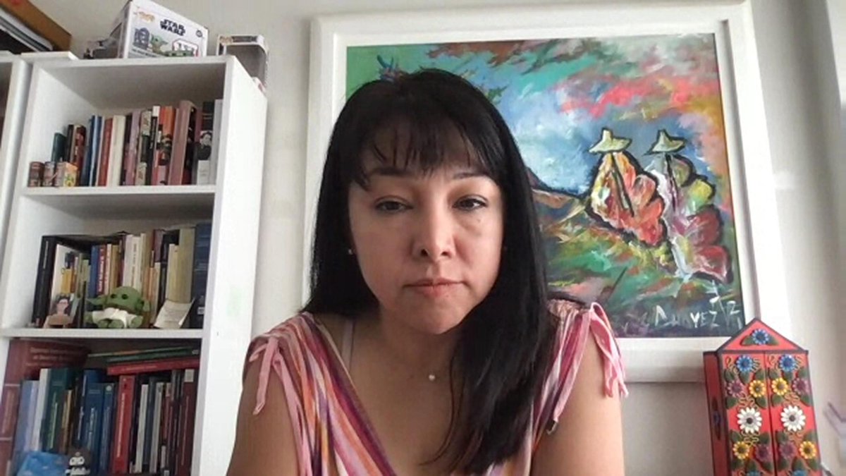 ideeleradio's tweet photo. #MirthaVásquez:  Si tenemos autoridades [como #LópezAliaga] que piden a Dios desviar el ciclón [Yaku] o una presidenta que no conoce sobre el tema, tenemos una situación de ingobernabilidad. https://t.co/reMKzRFPOt