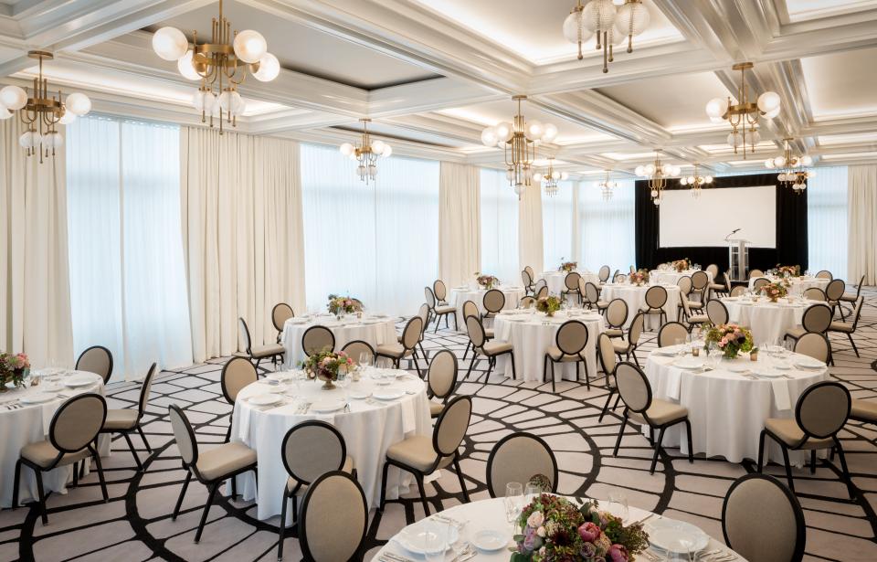 MTSSeating's tweet photo. Simplicity and elegance go hand in hand with our oval back Como banquet chair.
Explore" Model CF28/11
#ArtofMTS #hospitalitydesign #banquetseating #banquetchairs #banquetchair #stackchairs
https://t.co/nDAh3qKQRv https://t.co/1Har3s5ymr