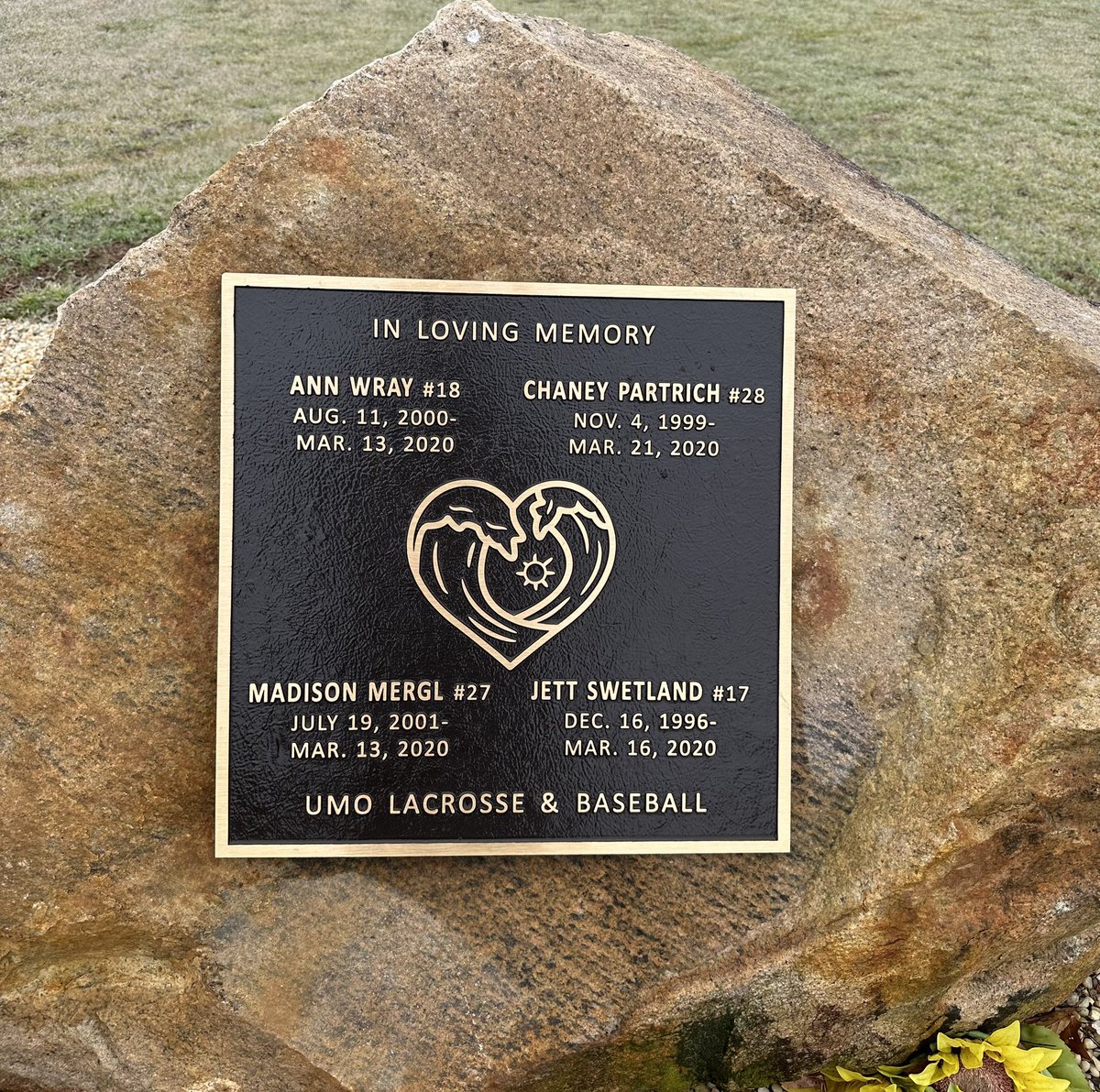 Today, we remember the lost of our four Trojan student-athletes. 

We send our thoughts and prayers to the  families, our students, and our community on this tough day.

#TrojanTough