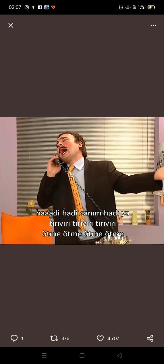 Fırat "artık ağa değilsin amcaoğlu" deyince Baran Karabey🤭

#KanÇiçekleri #KimsemYok #DilBar