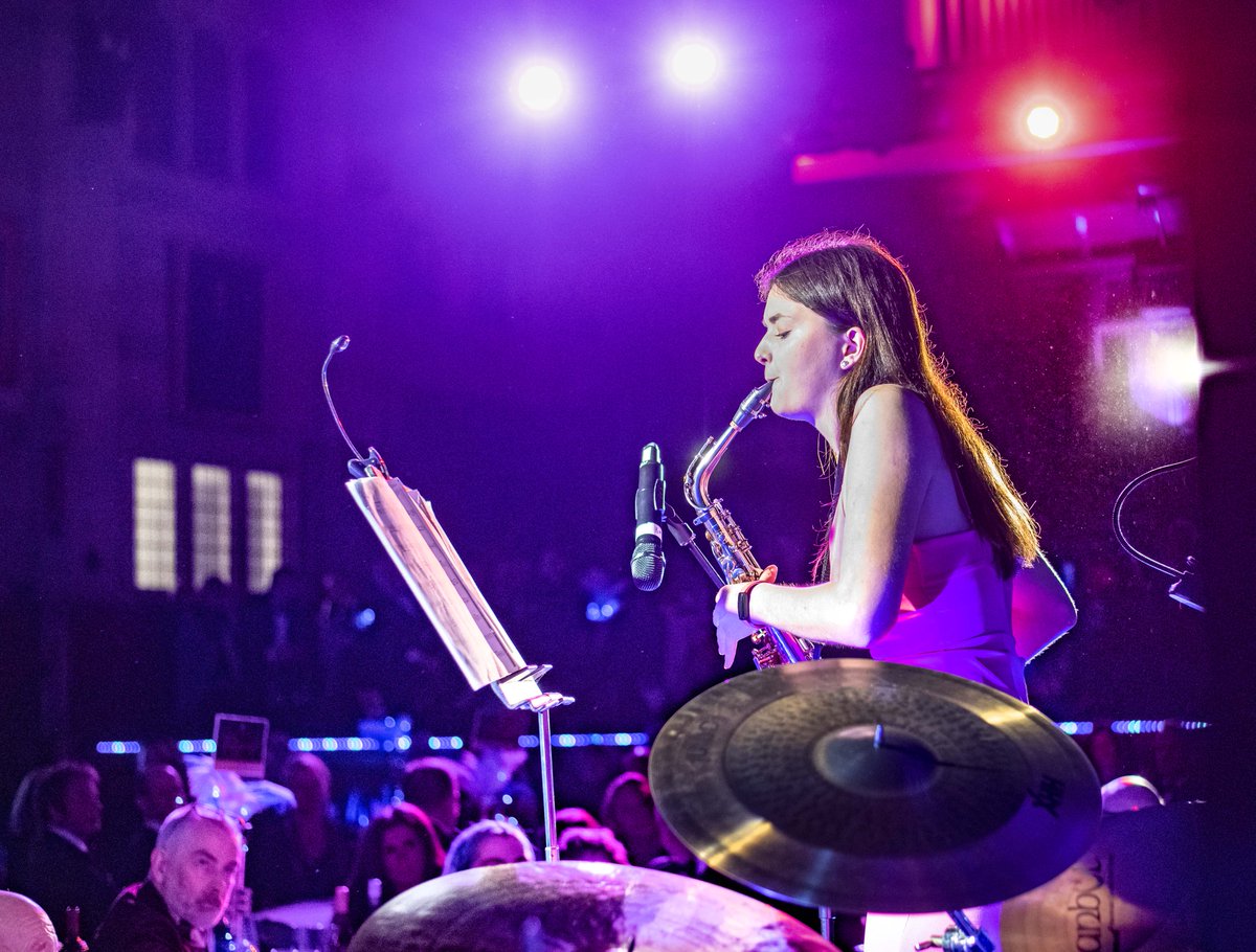 SedberghSchool's tweet photo. 🎷 Jazz &amp; Swing Night 🎷

🎵 Last night was an incredible evening of live music in Powell Hall, in front of a sold out audience

🤎 A wonderful showcase of the talent within @SedberghMusic department - thank you to everyone for making last night such a special event https://t.co/onF7JHWYPC