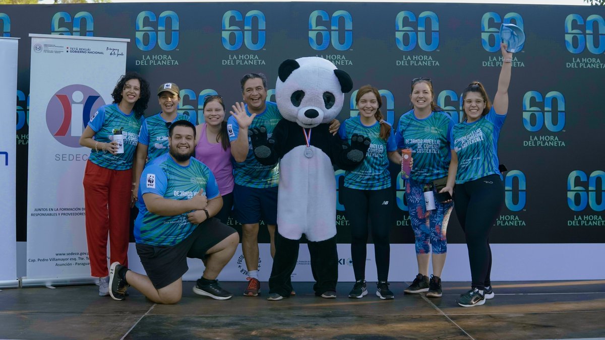 WWFpy's tweet photo. ¡Corrimos y caminamos por nuestro planeta y por el consumo responsable! 👟🌎💚

En el marco de #LaHoraDelPlaneta apoyamos a la @sedecopy en la organización de la 3ra edición de la Correcaminata 3K "Dejando huellas de Consumo Sostenible", y te dejamos lo más destacado: https://t.co/SMu7amSiKk