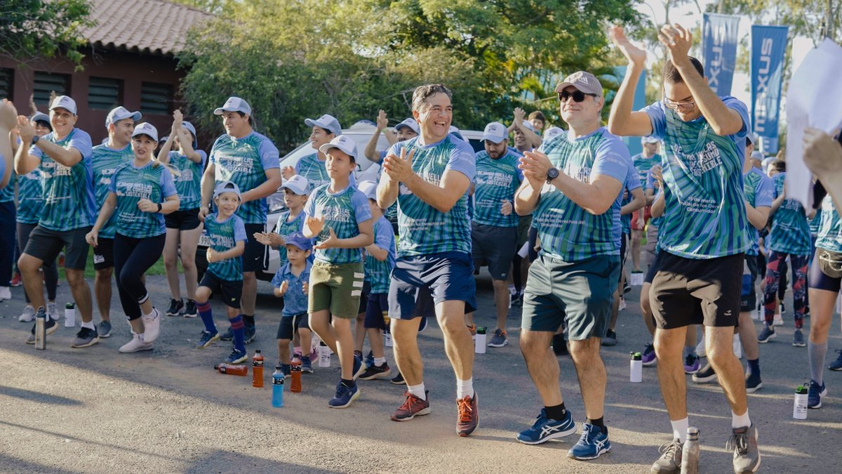 WWFpy's tweet photo. ¡Corrimos y caminamos por nuestro planeta y por el consumo responsable! 👟🌎💚

En el marco de #LaHoraDelPlaneta apoyamos a la @sedecopy en la organización de la 3ra edición de la Correcaminata 3K "Dejando huellas de Consumo Sostenible", y te dejamos lo más destacado: https://t.co/SMu7amSiKk