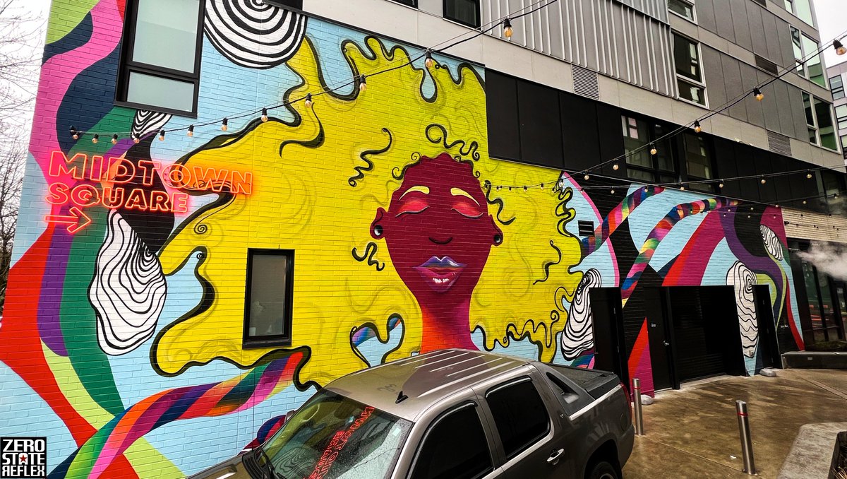 ZeroStateReflex's tweet photo. Mural, Central District. Some really nice artwork in the square.
#mural #seattle #centraldistrict #pnw #zerostatereflex #midtownsquare https://t.co/zjQvq9MoJg
