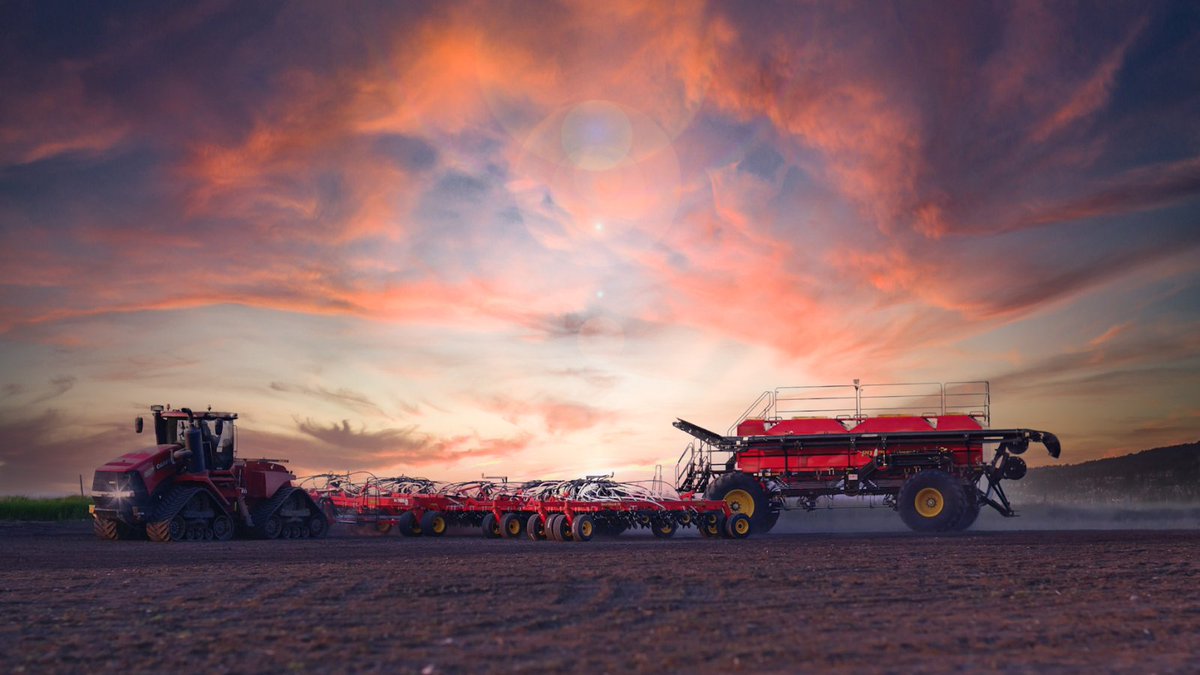 VaderstadNA's tweet image. Bring the highest level of technology and precision to your farm with a Väderstad Precision Delivery air cart.

Innovative features include:
➡️Acres to Empty
➡️In-field Calibration
➡️Fit to Field
➡️iCon Wireless Control system

#vaderstad #agriculture #innon #farming #farmlife