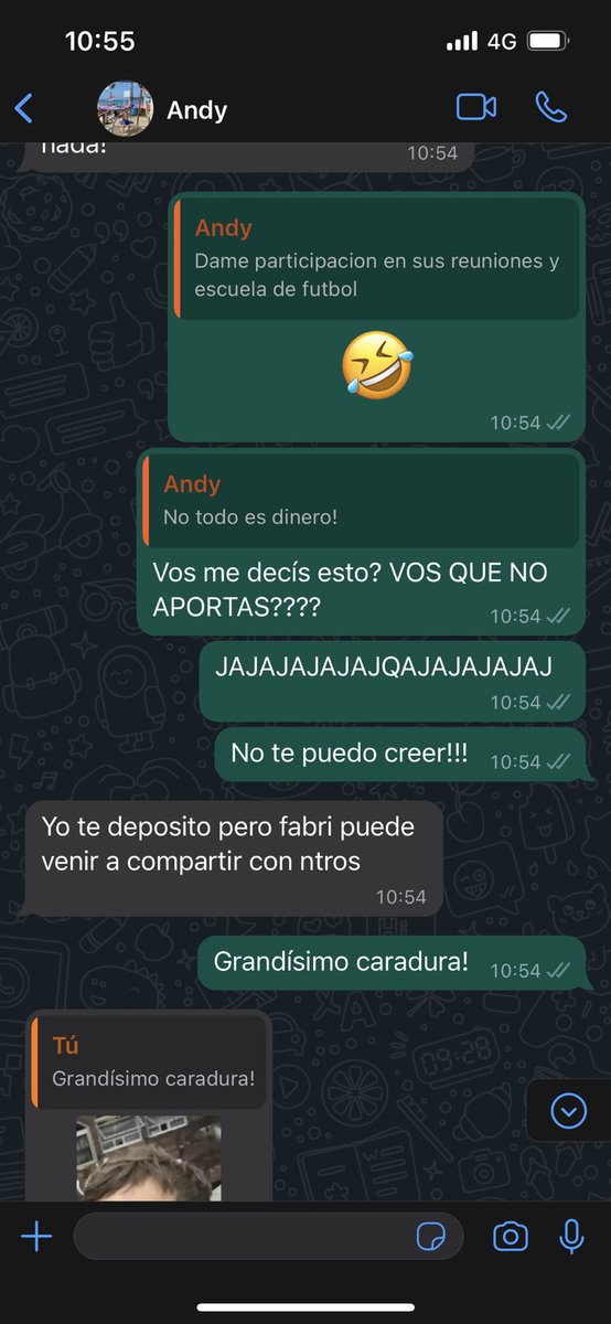 JessiiiChaparro's tweet photo. NO TODO ES DINERO DICE EL GRANDÍSIMO CARADURA QUE NO APORTA NIL HACE MÁS DE 4 años , debiendo CASI 30 MILLONES por PRESTACIÓN si no es más! Yo no le dejo verle a su hijo SEGÚN EL, pero jamás aparece por casa a querer llevarle! https://t.co/C6565wIV1S