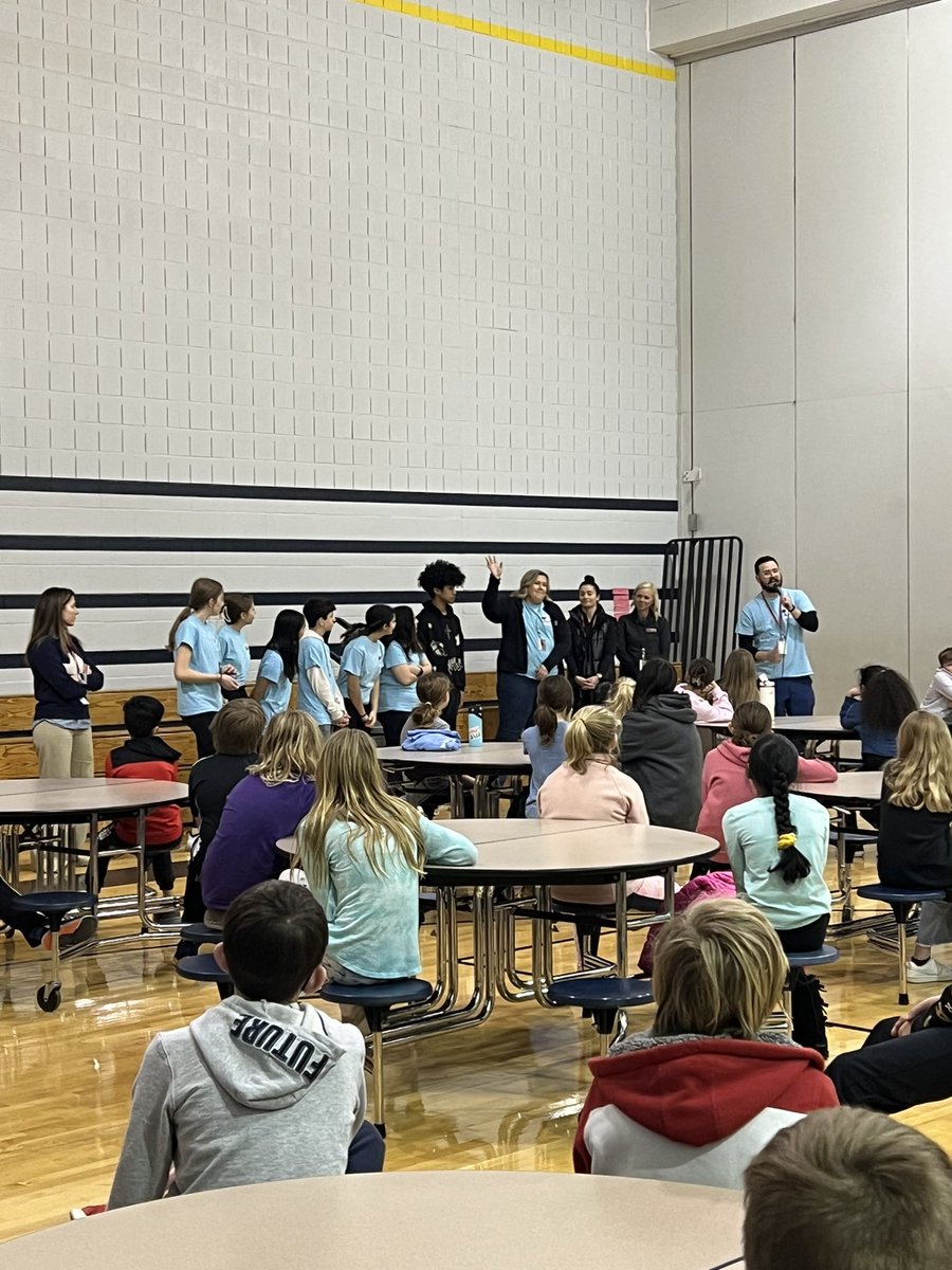 MrsWagnerSC's tweet photo. Our 5th Graders had a special visit from @SASD_IV to learn all about the fun activities available to them at Middle School @SASD_Vernfield ☺️ https://t.co/XYLjhglsbR