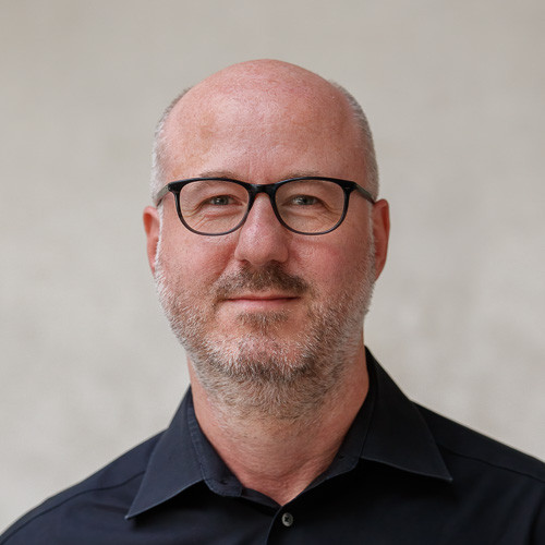 PIK_Klima's tweet photo. Globale #Wasserkrise: lässt sie sich abwenden? 
🧑‍🏫Online Vortrag mit PIKs Dieter Gerten #vhswissenlive  
🗓️16.03
⏰19:30 Uhr
🔗https://t.co/xWxyk0ostf
@LiveVhs https://t.co/b7YJP8o376