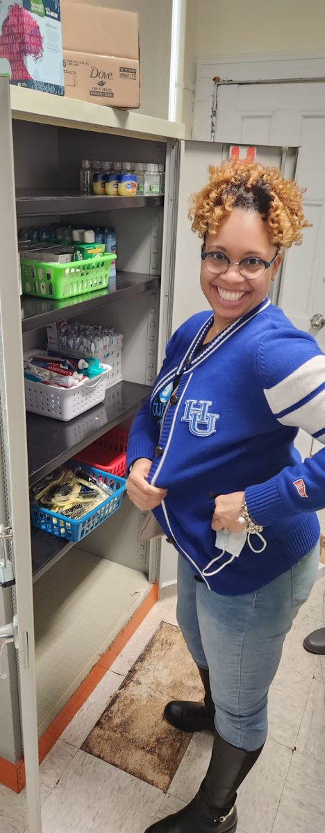 ProjectHygiene's tweet image. As we continue to shine light on women and youth organizations, it is only fitting to recognize our Community Outreach Manager Ms. Shatera! 

Thank you for your service and we appreciate you. We look forward to continuing to build with you and Happy Women’s History Month. 💗💙