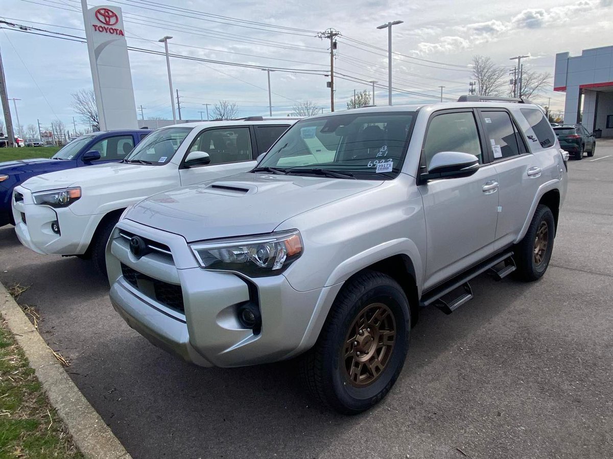 Kerry Toyota tweet media