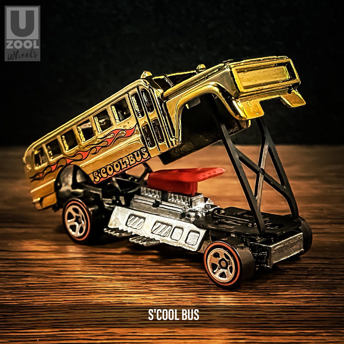 U_ZOOL_WHEELS's tweet photo. S'Cool Bus (2006)

金ピカパッカ〜ン♡

やっと入手できました。

#hotwheels #ホットウィール #ミニカー #SCoolBus https://t.co/P4lL2T9i0x