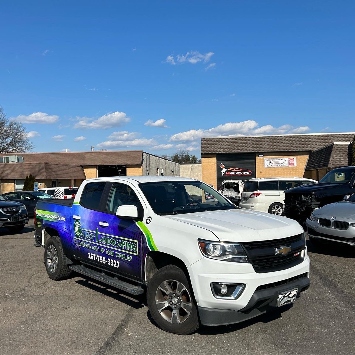 applegraphics's tweet photo. Some recent wraps done at @applegraphics https://t.co/AE7z5poRJB