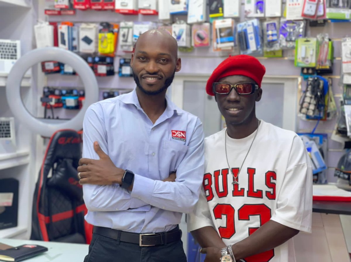 DsnComputers's tweet image. When you know where you're going you partner with those who can take you there 
It was an honour hosting @DouglasLwangaUg and the team from @SkillsKlinic .
We can't wait to unveil the baby 😍 
#icttotheworld
#SkillsKlinic