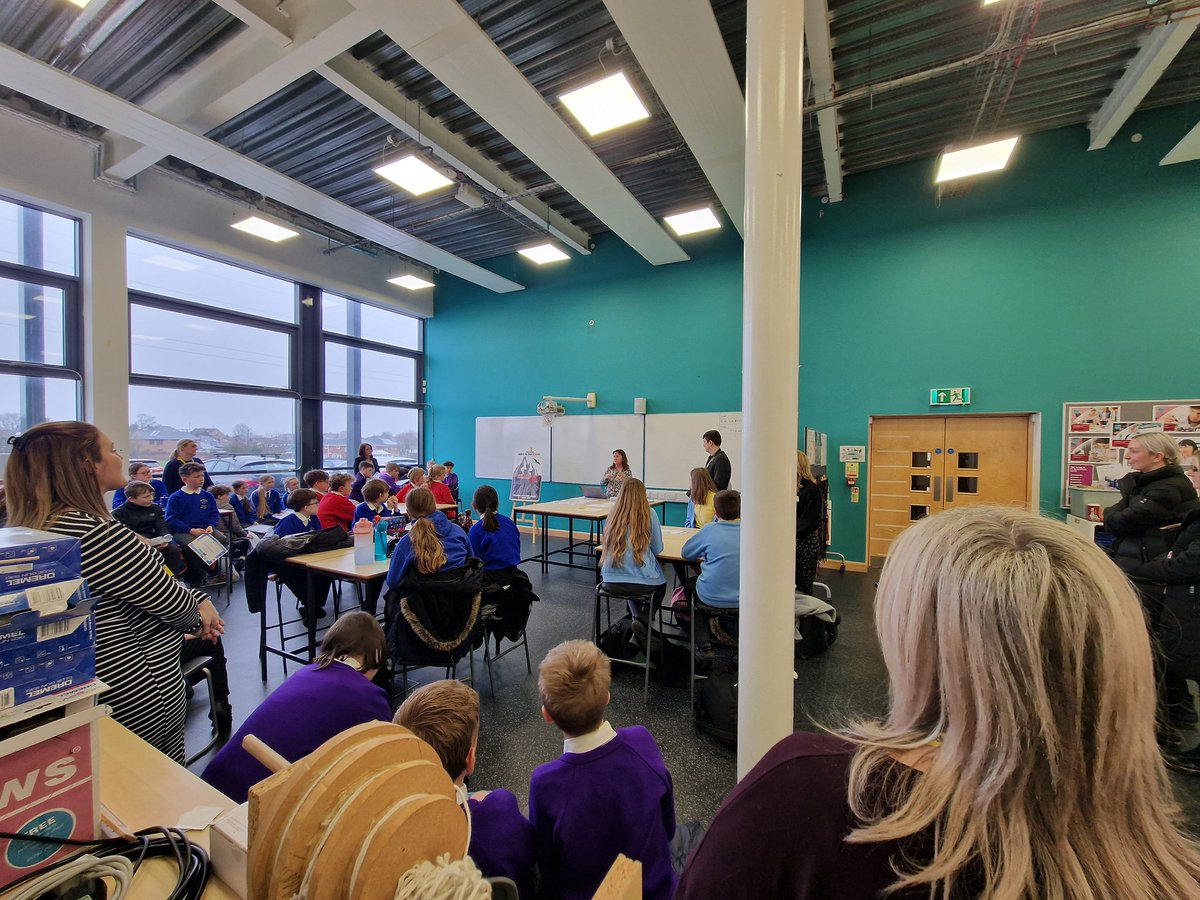 Time for the awards. Every pupil has been awarded a certificate for participation. Well done all! 

<a href="/PhysicsNW_ogden/">Mhairi Mitchison</a> <a href="/BlackpoolSixth/">Blackpool Sixth</a> <a href="/lancsfutureu/">Future U #UniConnect</a> <a href="/LancUniPhysics/">Lancaster Physics</a>