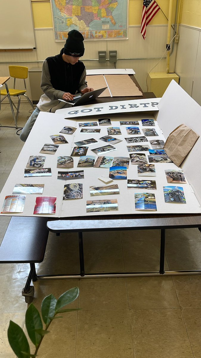 shayne_devaney's tweet image. Layed out all my pictures that I will use on my board, and got the title made up! #RSE2023