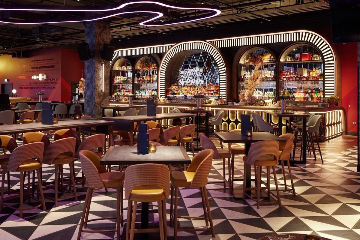 DeFrae1's tweet photo. The @f1arcade London. @DeFrae1 delighted to have supplied restaurant and bar furniture including bar stools, marble tables brass bases. #F1Arcade #FormulaOne #contractfurniture #interiordesign #commercialdesign #barfurniture #bar #restaurant https://t.co/LnNSHGY1LC

See more here https://t.co/wVF0OoQp13